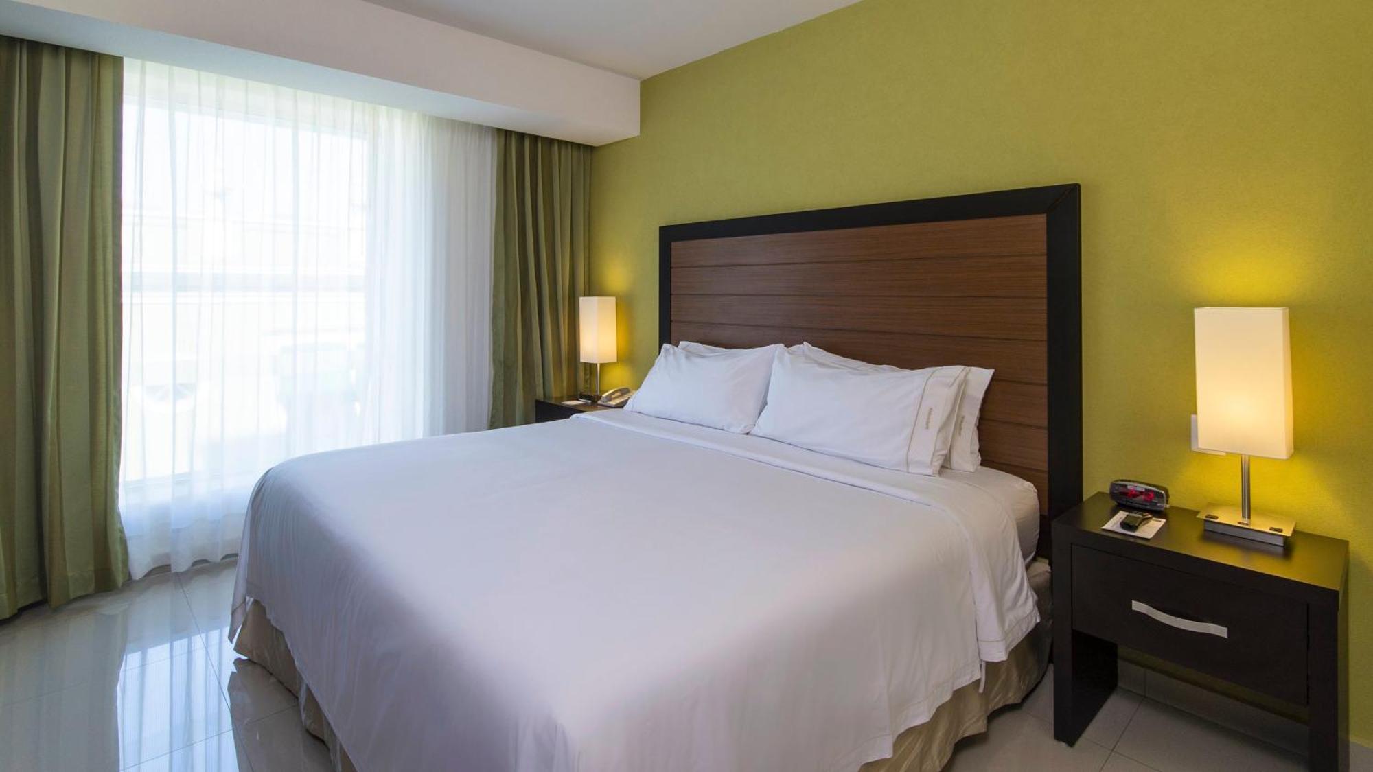 Holiday Inn Express Xalapa By Ihg Exterior photo