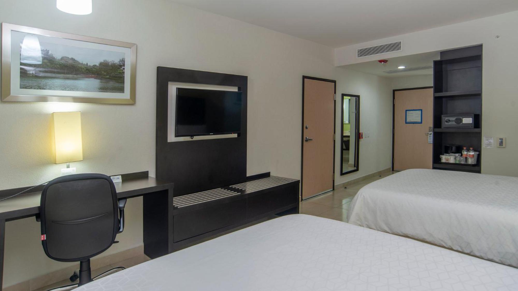 Holiday Inn Express Xalapa By Ihg Exterior photo