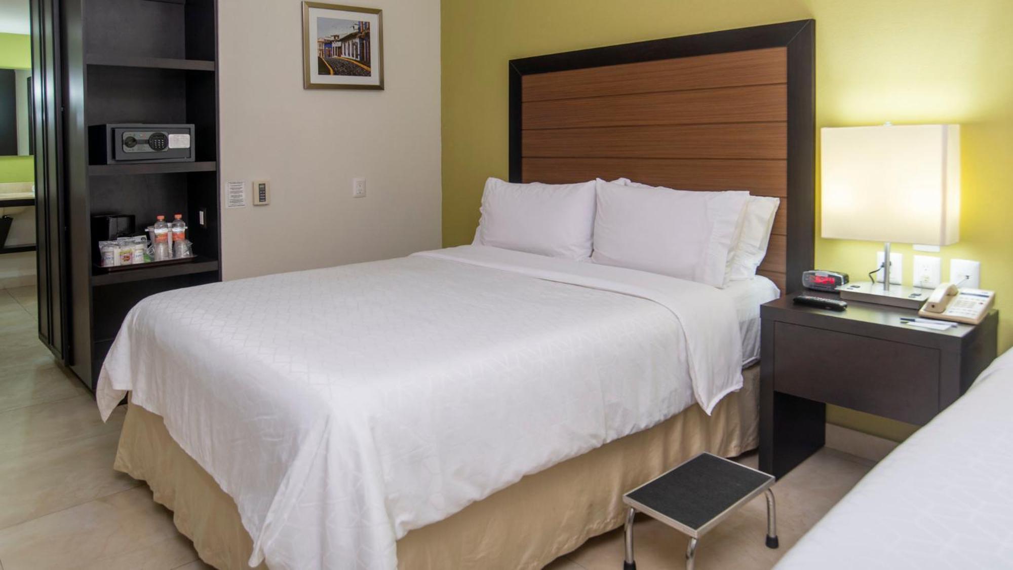Holiday Inn Express Xalapa By Ihg Exterior photo