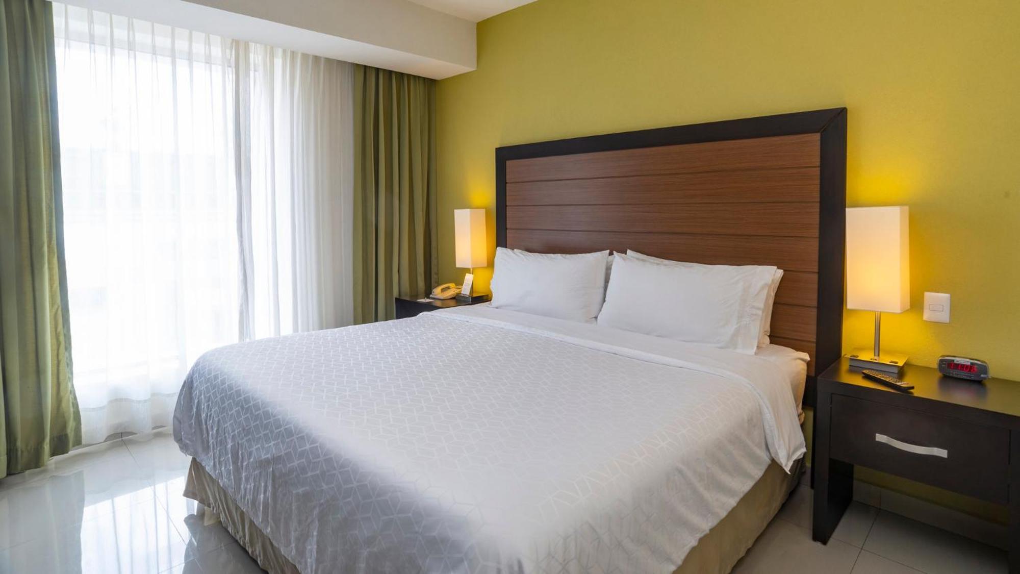 Holiday Inn Express Xalapa By Ihg Exterior photo