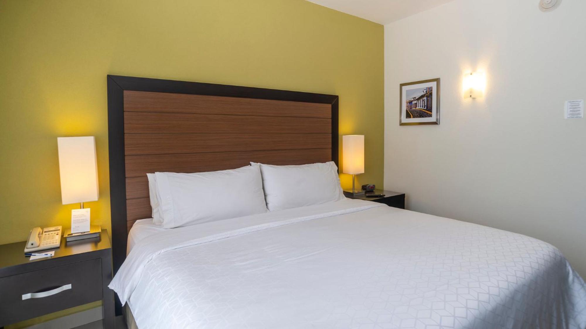 Holiday Inn Express Xalapa By Ihg Exterior photo