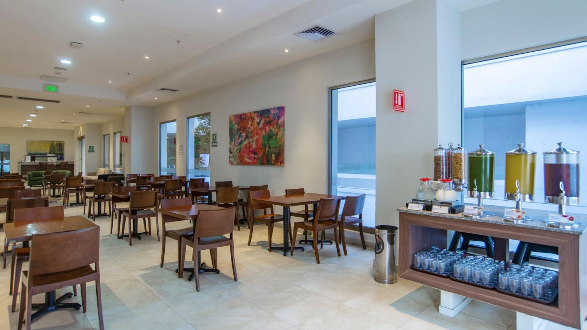 Holiday Inn Express Xalapa By Ihg Exterior photo