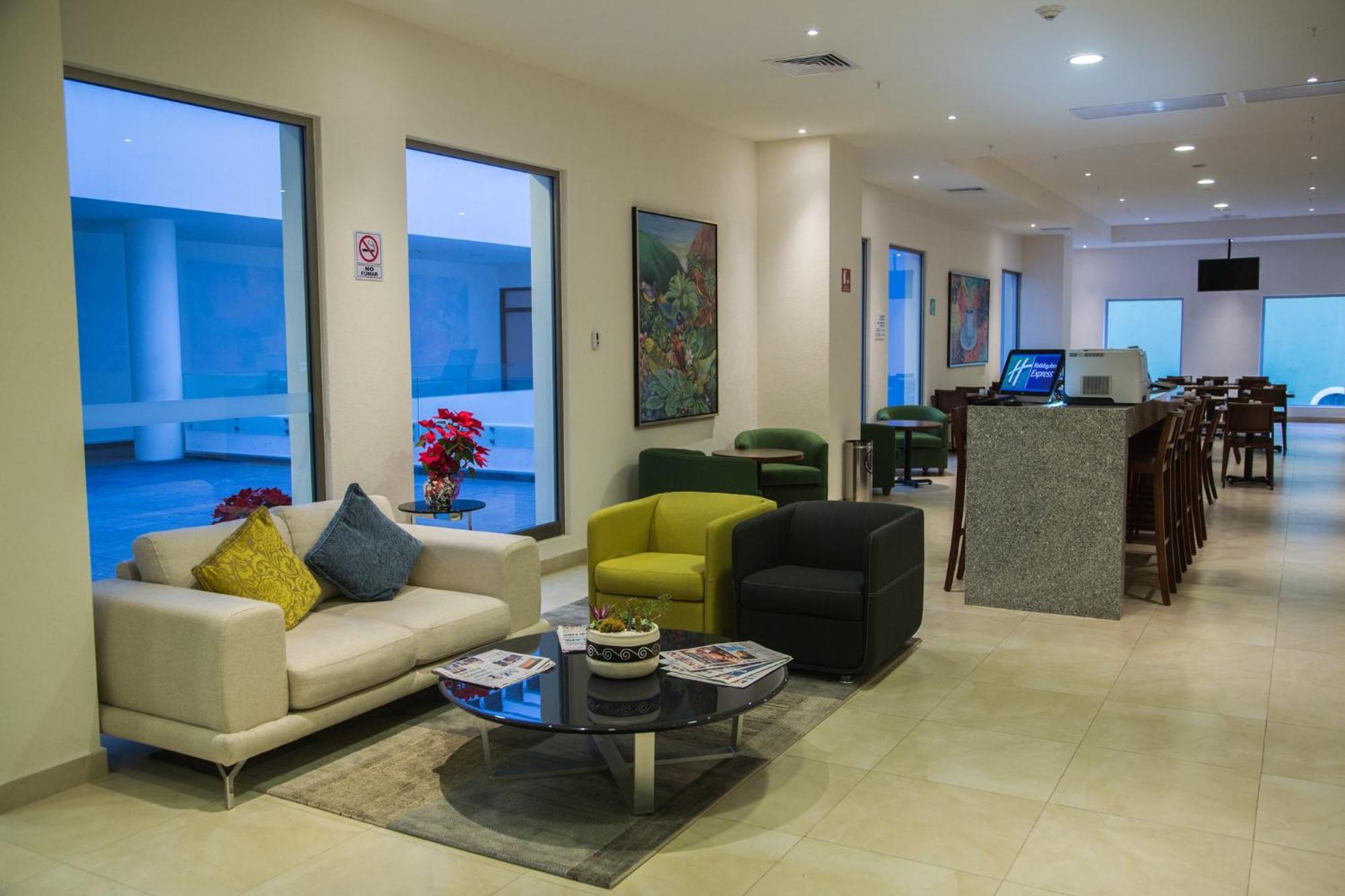 Holiday Inn Express Xalapa By Ihg Exterior photo