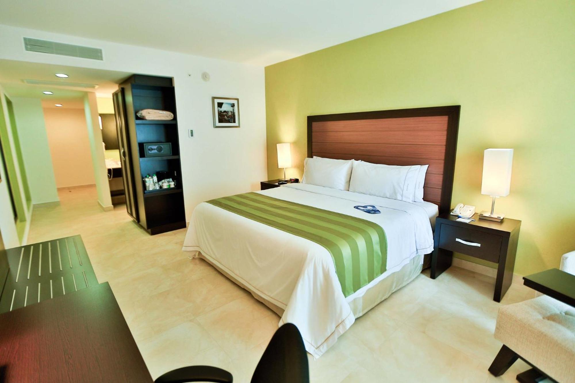 Holiday Inn Express Xalapa By Ihg Exterior photo